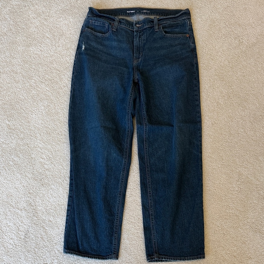 Old Navy Mid-Rise Boyfriend Jeans - Dark Blue. Never worn.
